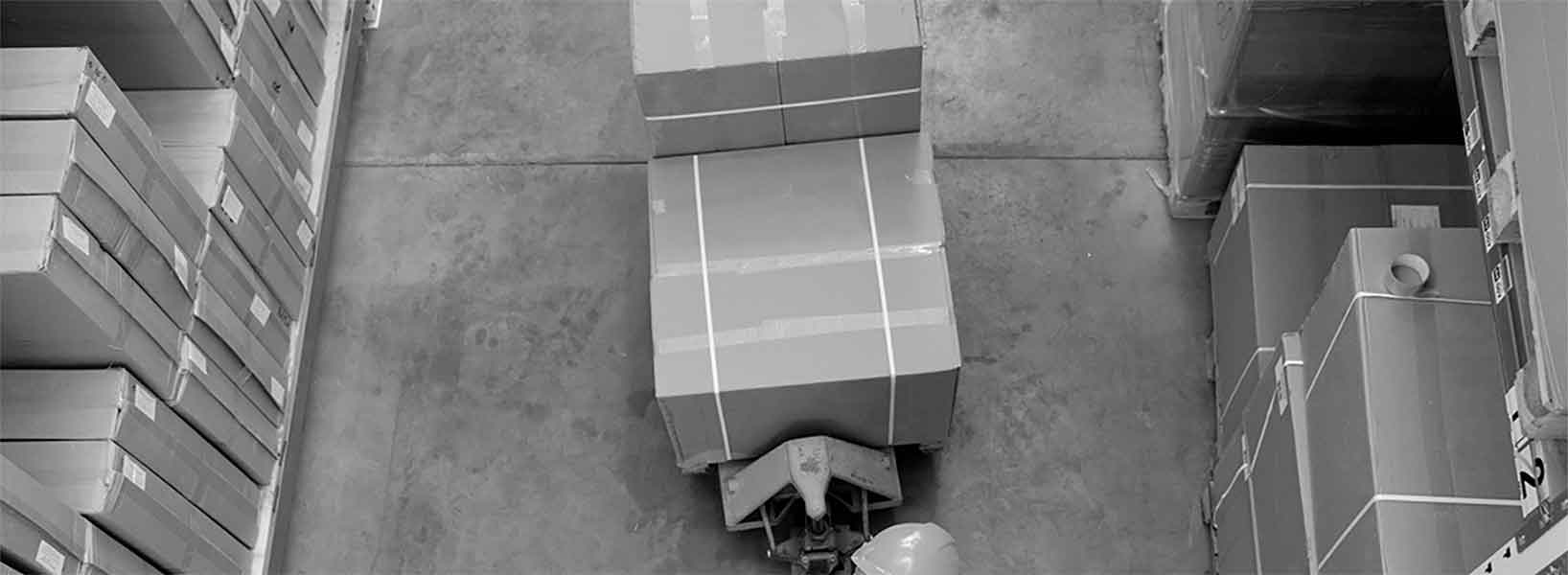 como flejar un palet